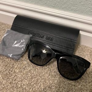 Christian Dior Montaigne30 Sunglasses